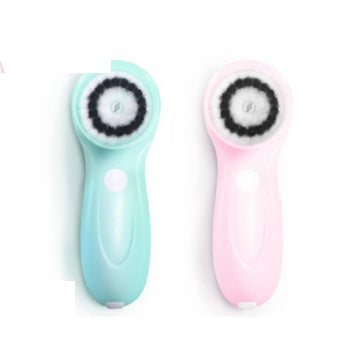 Rechargeable face brush